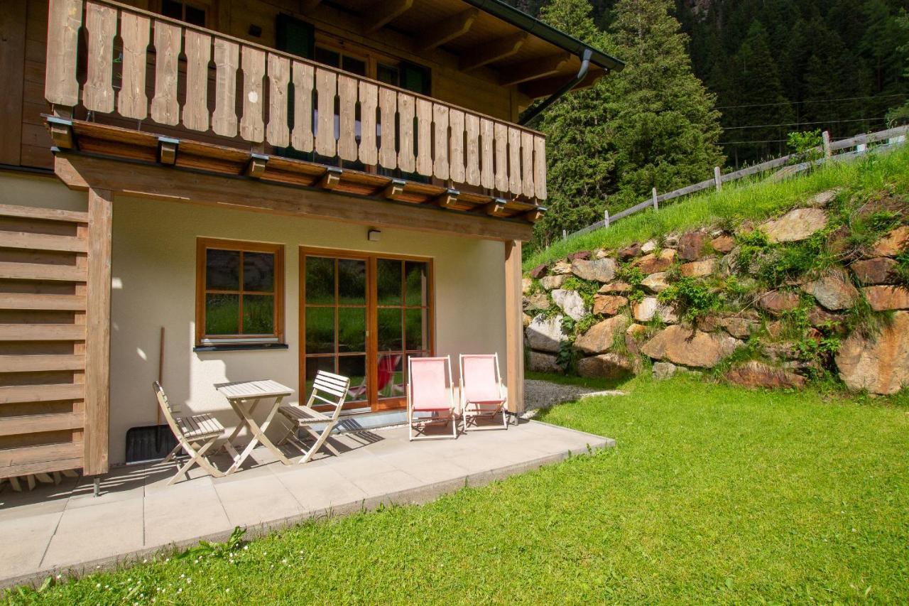 Tauerndorf Enzingerboden Ski In&Out - Steinbock Lodges Esterno foto
