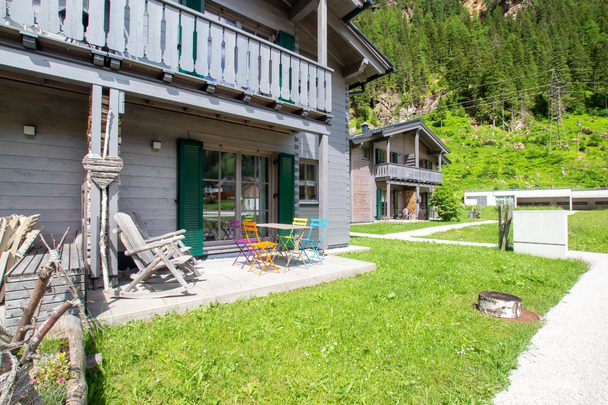 Tauerndorf Enzingerboden Ski In&Out - Steinbock Lodges Esterno foto