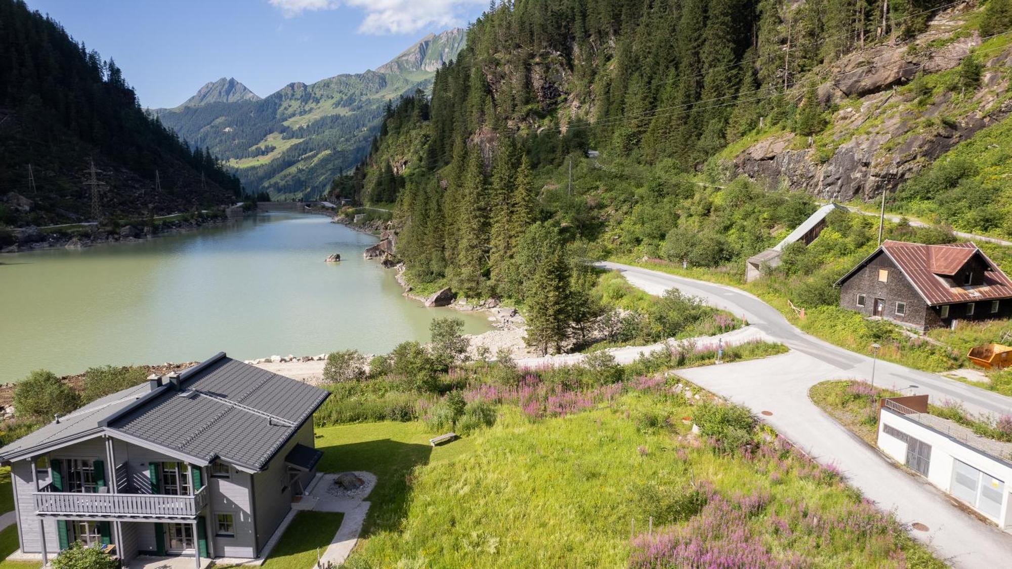 Tauerndorf Enzingerboden Ski In&Out - Steinbock Lodges Esterno foto