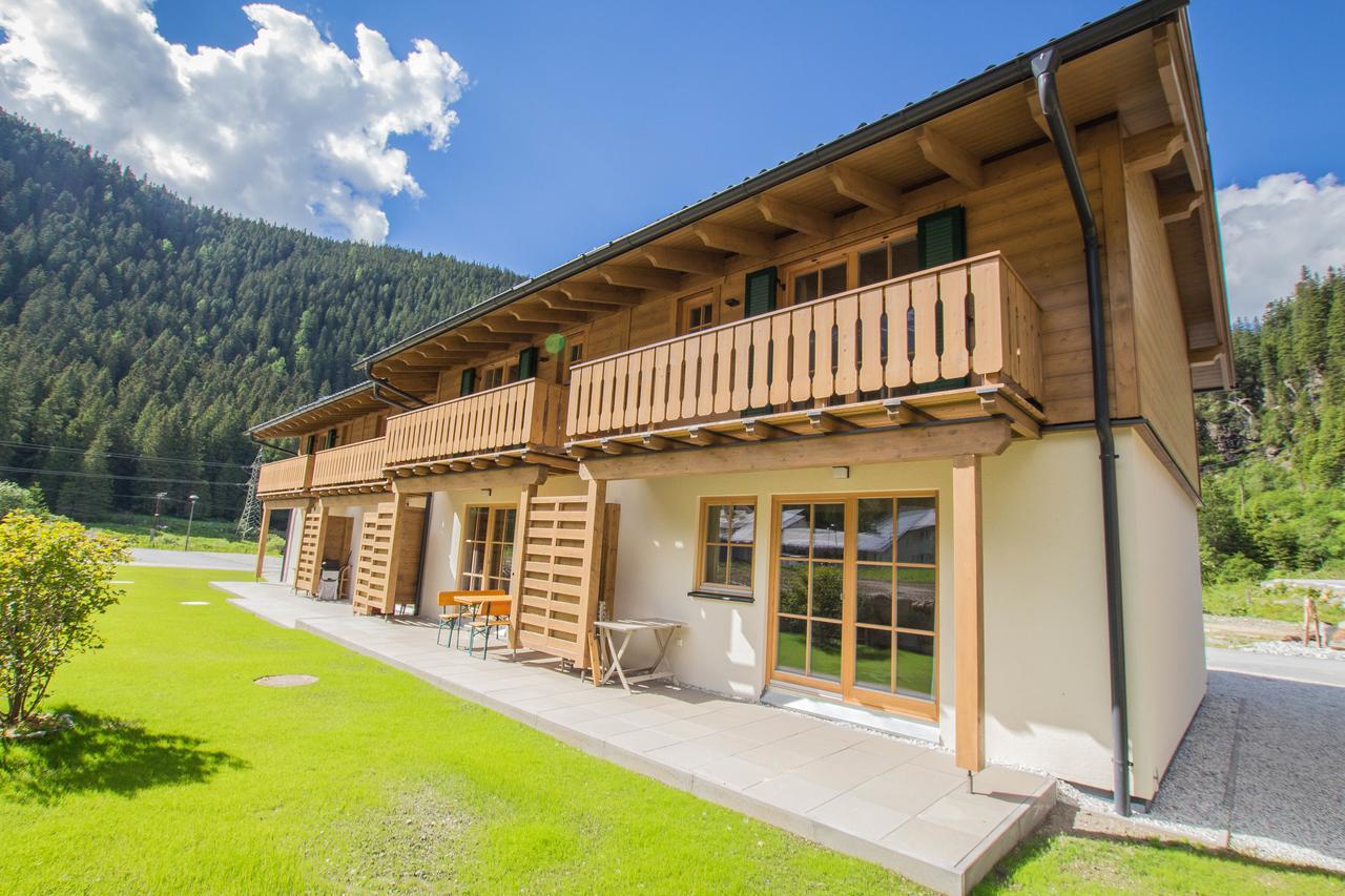 Tauerndorf Enzingerboden Ski In&Out - Steinbock Lodges Esterno foto